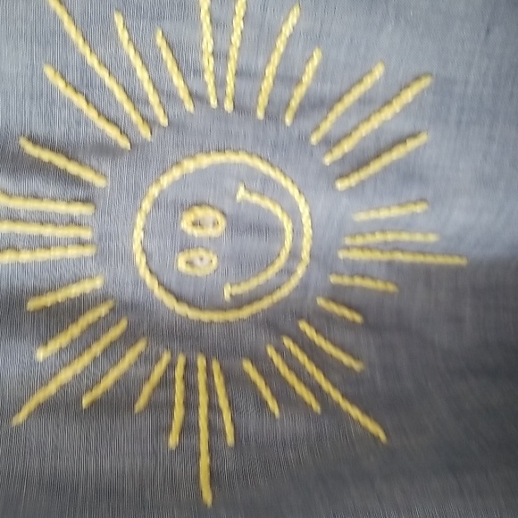 🦋Vintage embroidered shirt - Picture 6 of 11